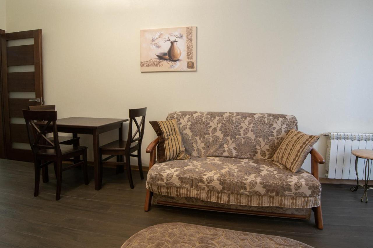 Comfort Apartment Λβιβ Εξωτερικό φωτογραφία